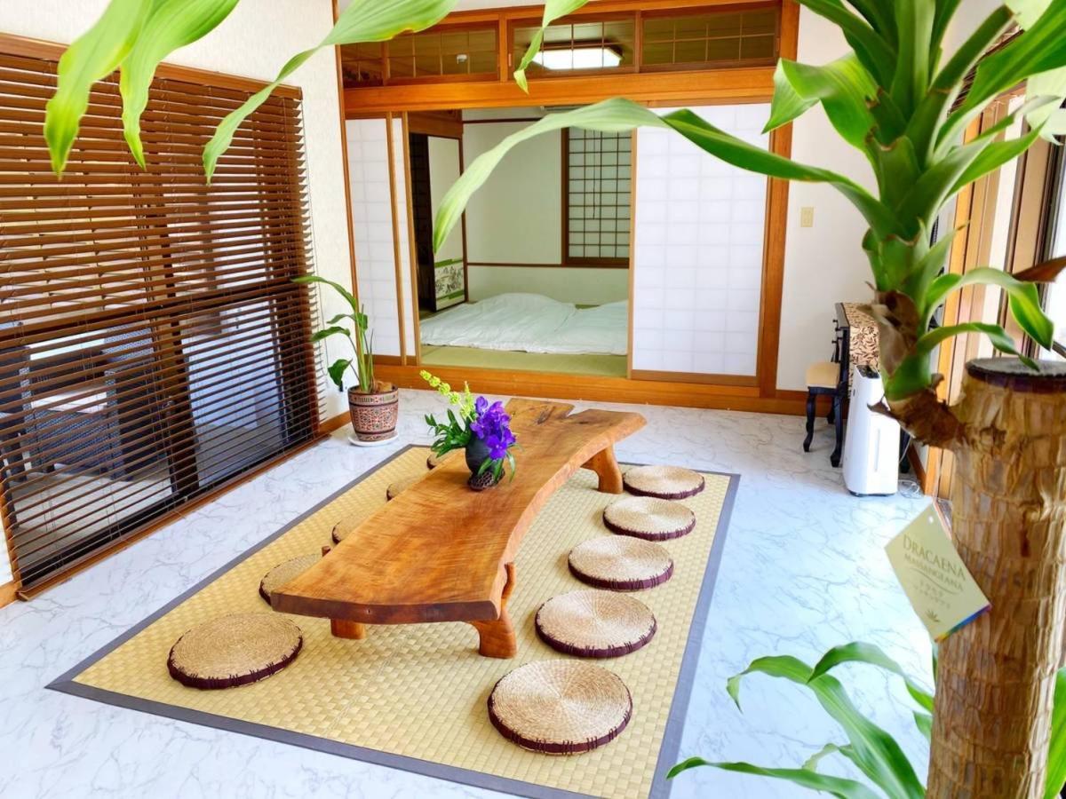 Palm Villa Ishigakijima Yugafu Ishigaki  Экстерьер фото